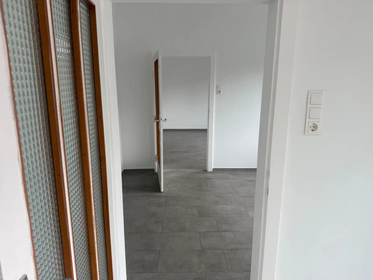 Gewerbeimmobilie mieten in Gänserndorf – 135 m², € 1.498 – Bild 6 von 7