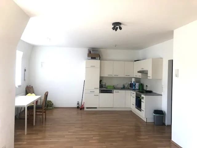 5-Zimmer-Wohnung mieten in Ried im Innkreis – 82 m², € 1.190 – Bild 2 von 6