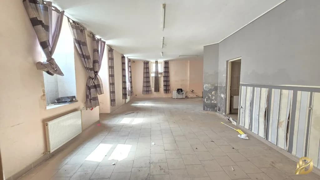 4-Zimmer-Gewerbeimmobilie kaufen in Wien – 184 m², € 269.900 – Bild 2 von 34