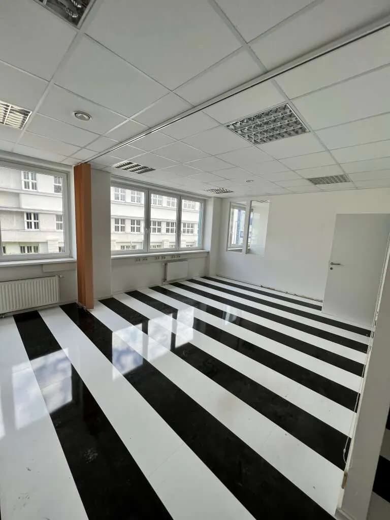 Gewerbeimmobilie mieten in Wels – 133 m², € 1.582 – Bild 2 von 24