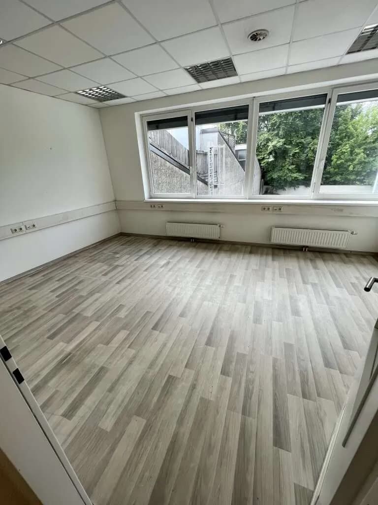 Gewerbeimmobilie mieten in Wels – 133 m², € 1.582 – Bild 11 von 24