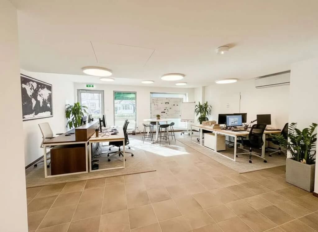 Gewerbeimmobilie mieten in Wien – 104 m², € 1.888