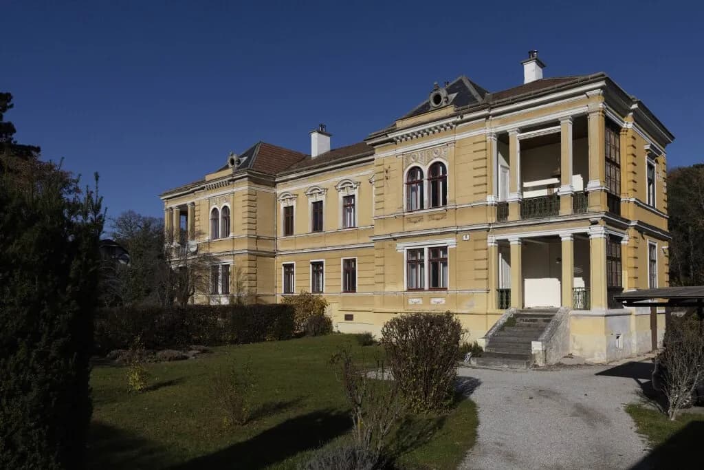 Immobilie kaufen in Mödling – 457,33 m², € 2.950.000 – Bild 2 von 23