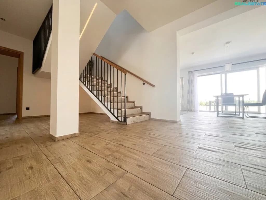 7-Zimmer-Gewerbeimmobilie kaufen in Hollabrunn – 280 m², € 950.000 – Bild 4 von 26