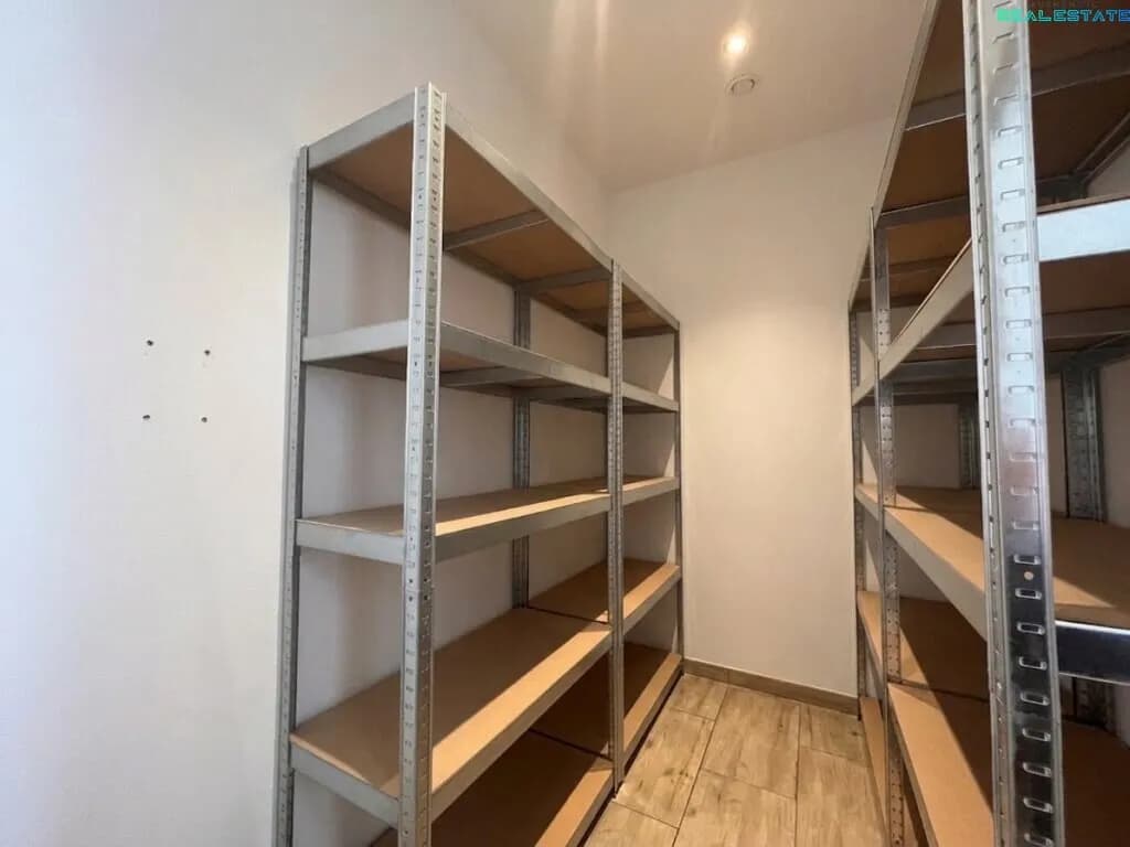 7-Zimmer-Gewerbeimmobilie kaufen in Hollabrunn – 280 m², € 950.000 – Bild 24 von 26