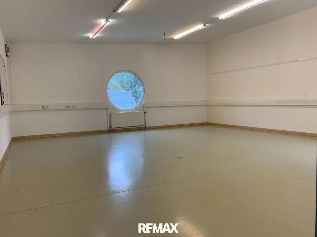 Immobilie kaufen in Grieskirchen – 2 600 m², € 990.000 – Bild 10 von 11