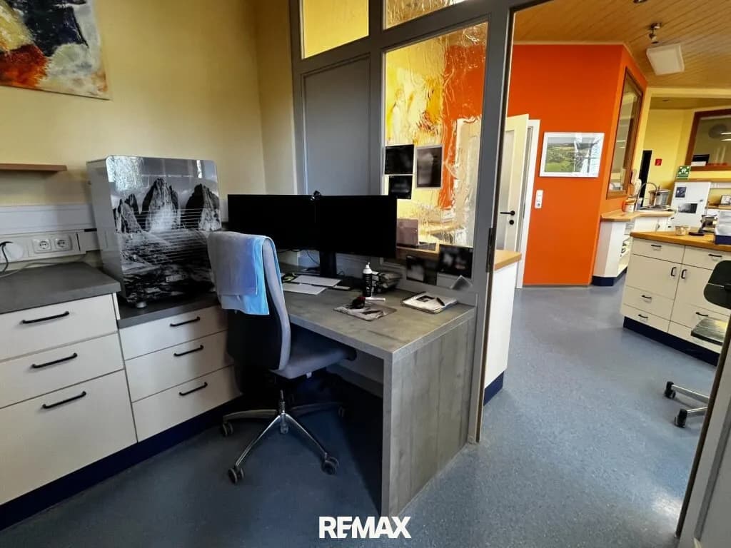 6-Zimmer-Gewerbeimmobilie mieten in Grieskirchen – 161 m² – Bild 3 von 13