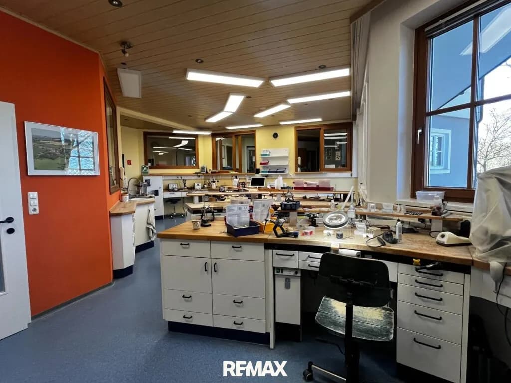 6-Zimmer-Gewerbeimmobilie mieten in Grieskirchen – 161 m² – Bild 9 von 13
