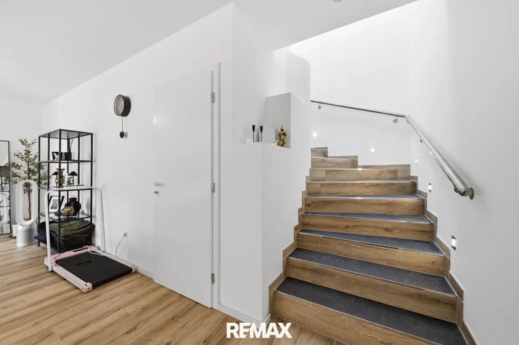 4-Zimmer-Haus kaufen in Hollabrunn – 150 m², € 498.000 – Bild 9 von 29