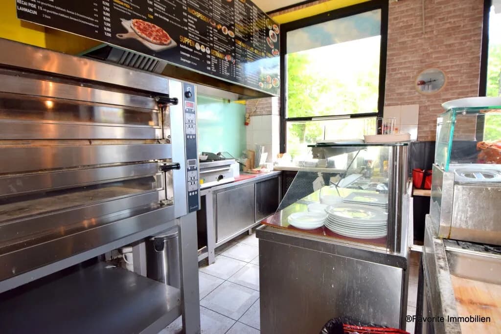 Gewerbeimmobilie mieten in Baden – 160 m², € 2.165 – Bild 3 von 4