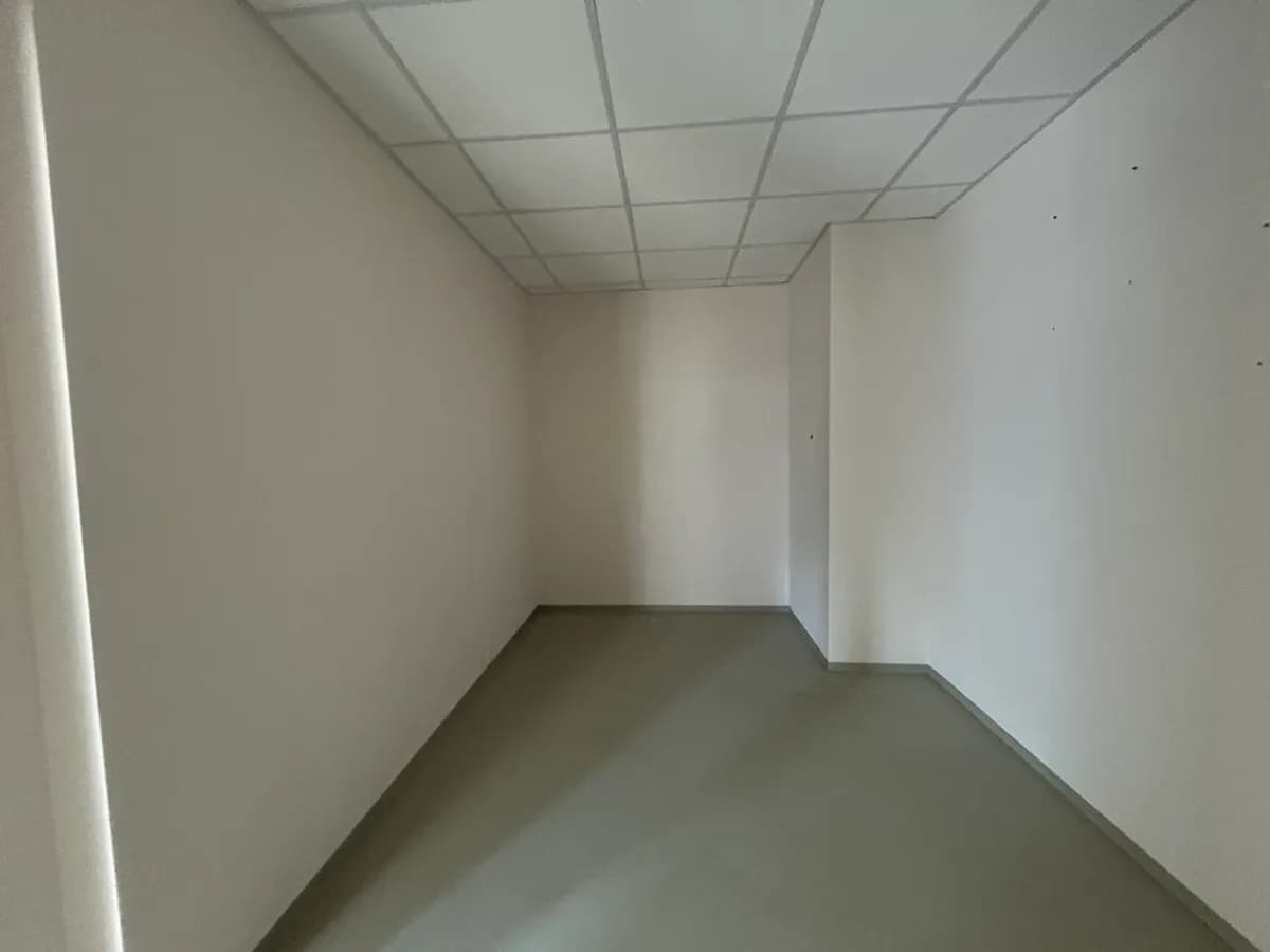 1-Zimmer-Gewerbeimmobilie mieten in Wien – 99 m², € 2.232 – Bild 6 von 12