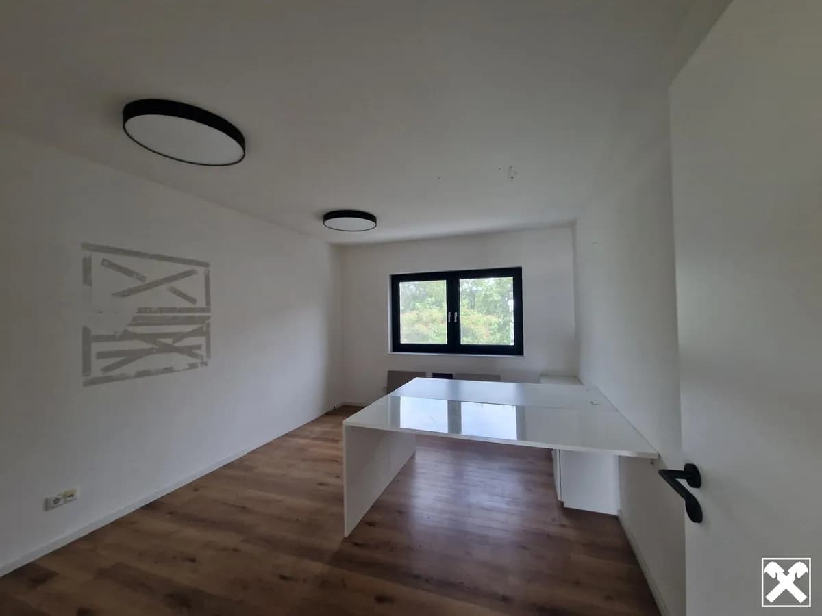 9-Zimmer-Haus kaufen in Tulln – 263,86 m², € 750.000 – Bild 11 von 17
