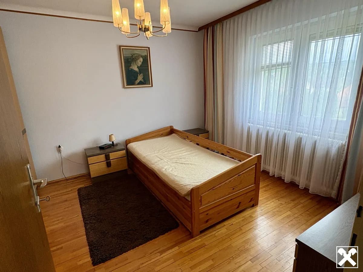 4-Zimmer-Haus kaufen in Hollabrunn – 90 m², € 168.000 – Bild 6 von 9