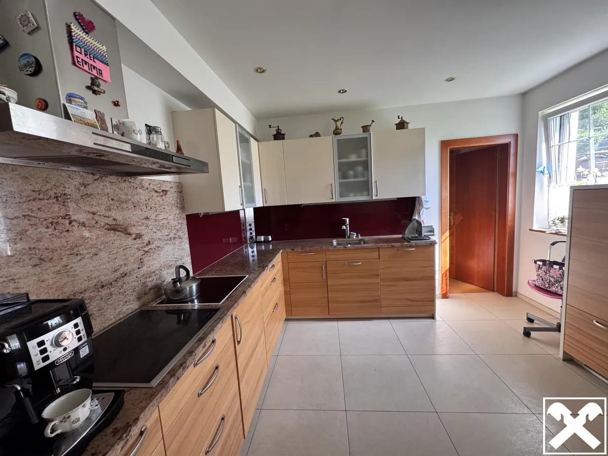 9-Zimmer-Haus kaufen in Feldkirchen – 210 m², € 619.000 – Bild 7 von 18