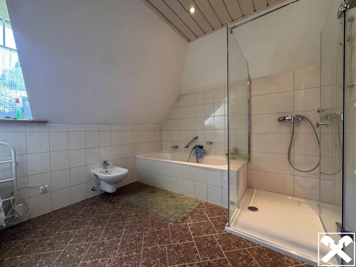 9-Zimmer-Haus kaufen in Feldkirchen – 210 m², € 619.000 – Bild 10 von 18