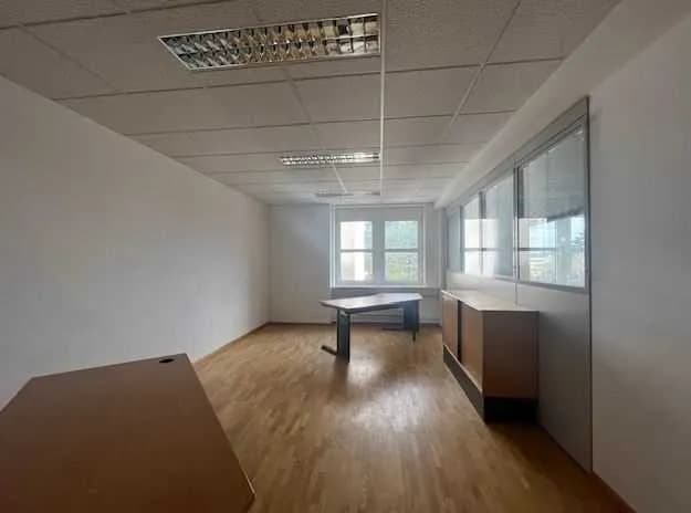 Gewerbeimmobilie mieten in Wien – 219 m², € 10 – Bild 2 von 19