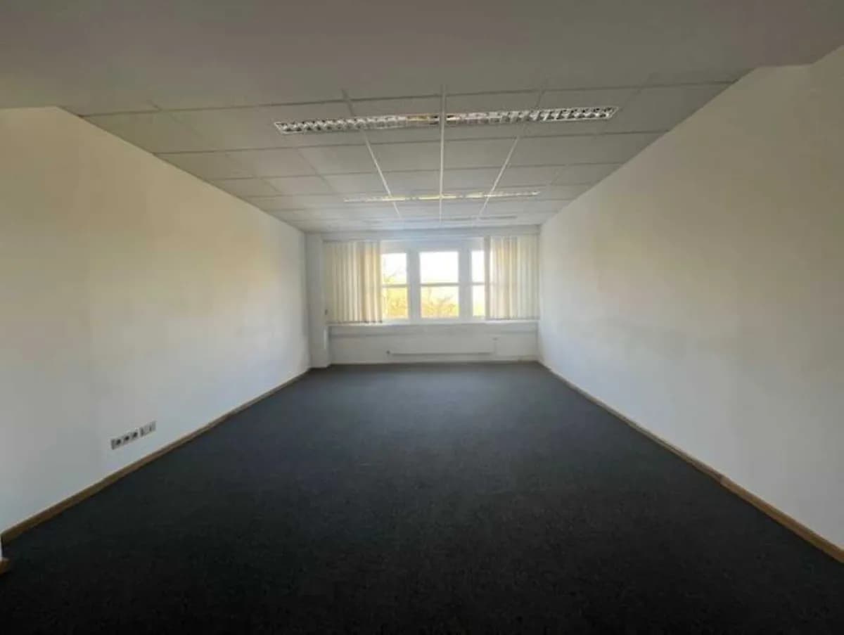 Gewerbeimmobilie mieten in Wien – 219 m², € 10 – Bild 15 von 19