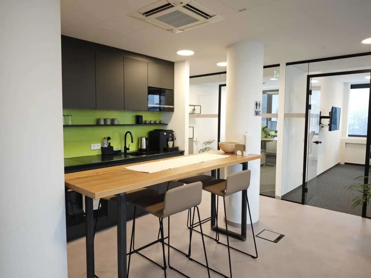 Gewerbeimmobilie mieten in Hallein – 21 m², € 310 – Bild 3 von 9
