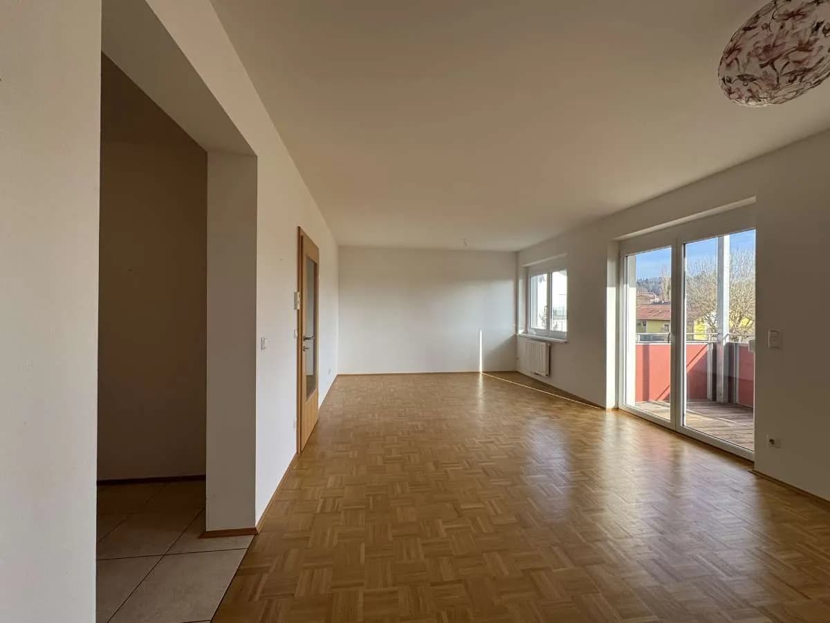 2-Zimmer-Wohnung mieten in Graz-Umgebung – 64,83 m², € 774 – Bild 2 von 12