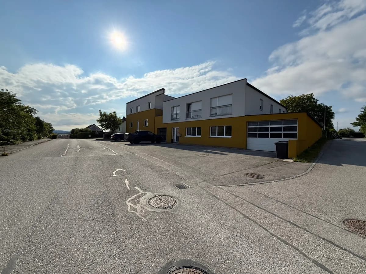 8-Zimmer-Gewerbeimmobilie mieten in Amstetten – 360 m², € 2.100 – Bild 10 von 22