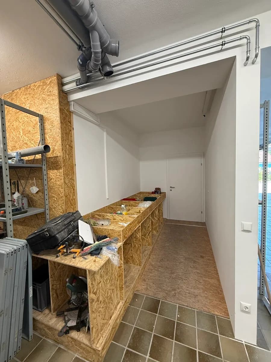 8-Zimmer-Gewerbeimmobilie mieten in Amstetten – 360 m², € 2.100 – Bild 21 von 22
