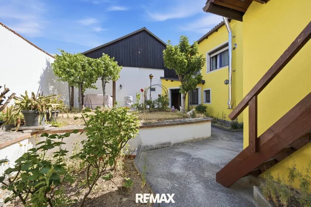 4-Zimmer-Haus kaufen in Hollabrunn – 177 m², € 299.000