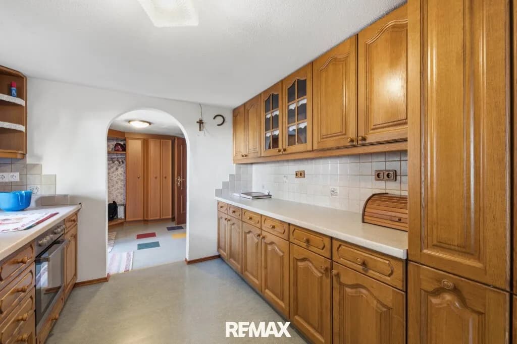 4-Zimmer-Haus kaufen in Hollabrunn – 177 m², € 299.000 – Bild 6 von 38