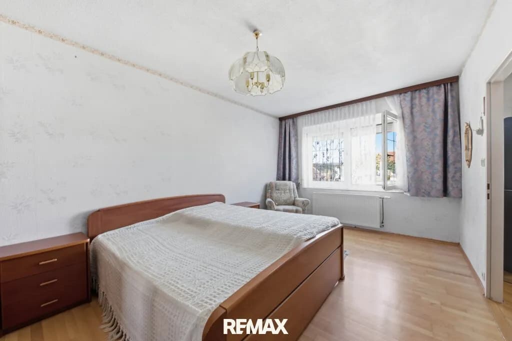 4-Zimmer-Haus kaufen in Hollabrunn – 177 m², € 299.000 – Bild 16 von 38