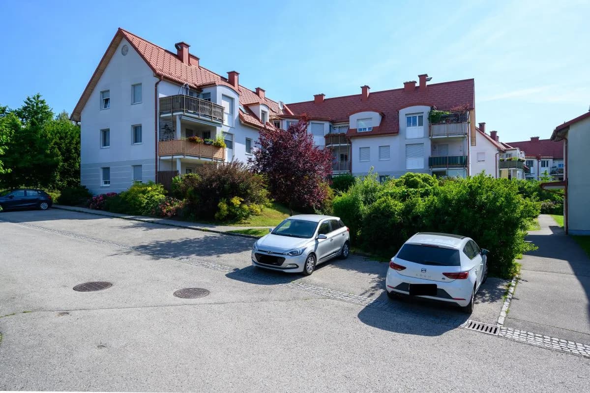 3-Zimmer-Wohnung mieten in Amstetten – 80,44 m², € 851 – Bild 2 von 3