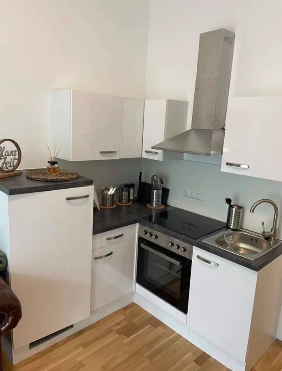 2-Zimmer-Wohnung mieten in Linz – 50 m², € 300 – Bild 7 von 13