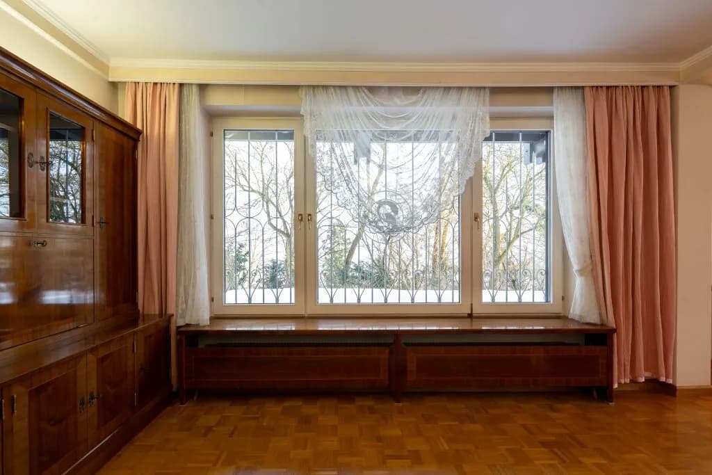 8-Zimmer-Immobilie mieten in Steyr – 350 m², € 2.548 – Bild 23 von 60