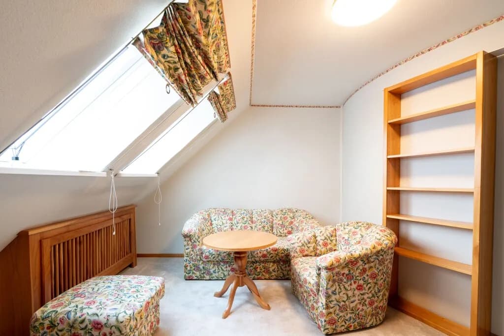 8-Zimmer-Immobilie mieten in Steyr – 350 m², € 2.548 – Bild 33 von 60