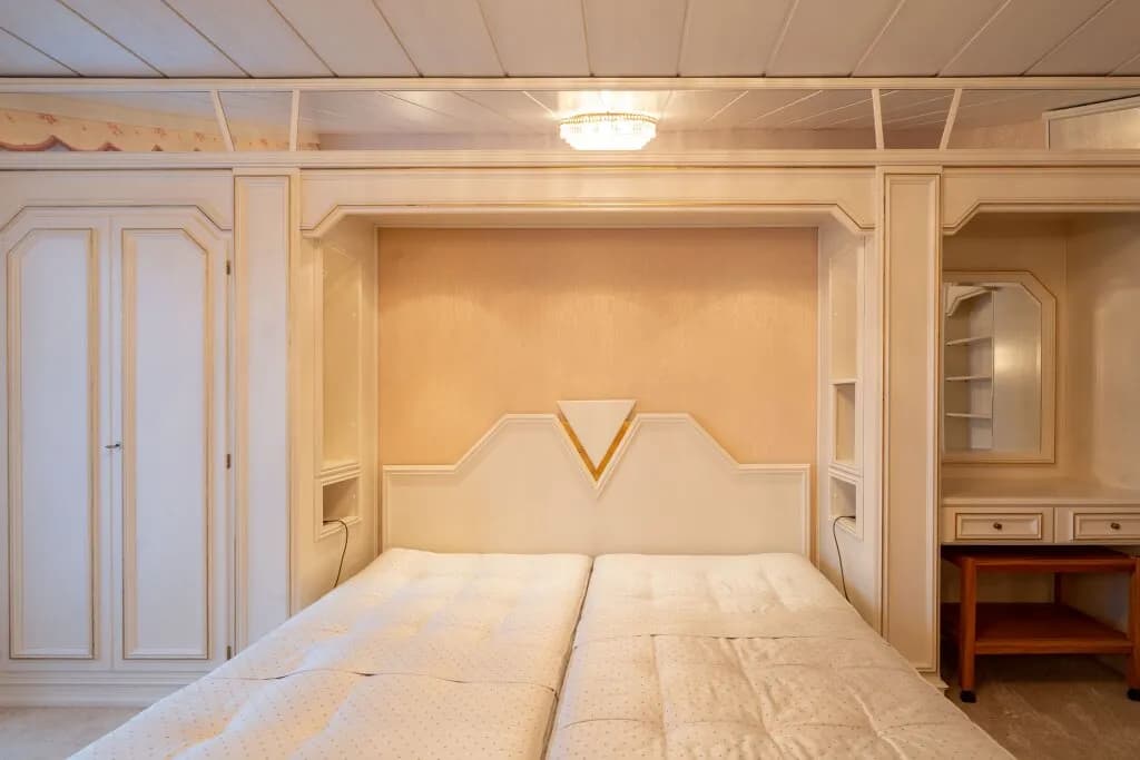 8-Zimmer-Immobilie mieten in Steyr – 350 m², € 2.548 – Bild 44 von 60