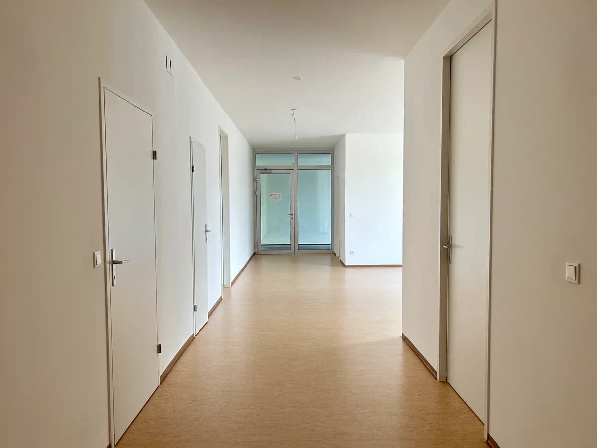 7-Zimmer-Gewerbeimmobilie mieten in Wien – 156 m², € 2.018 – Bild 3 von 25