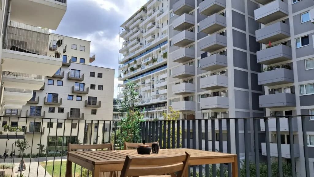 Gewerbeimmobilie mieten in Wien – 99 m², € 16