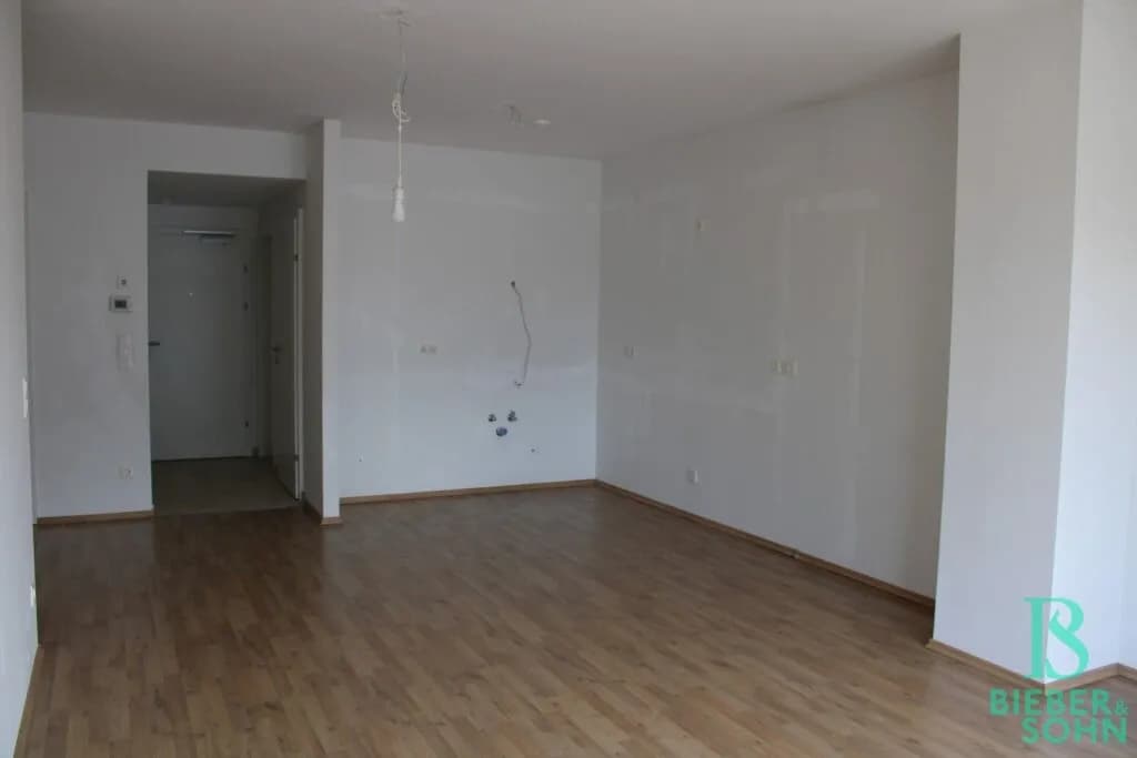 2-Zimmer-Wohnung mieten in Neunkirchen – 58,75 m², € 819 – Bild 5 von 12