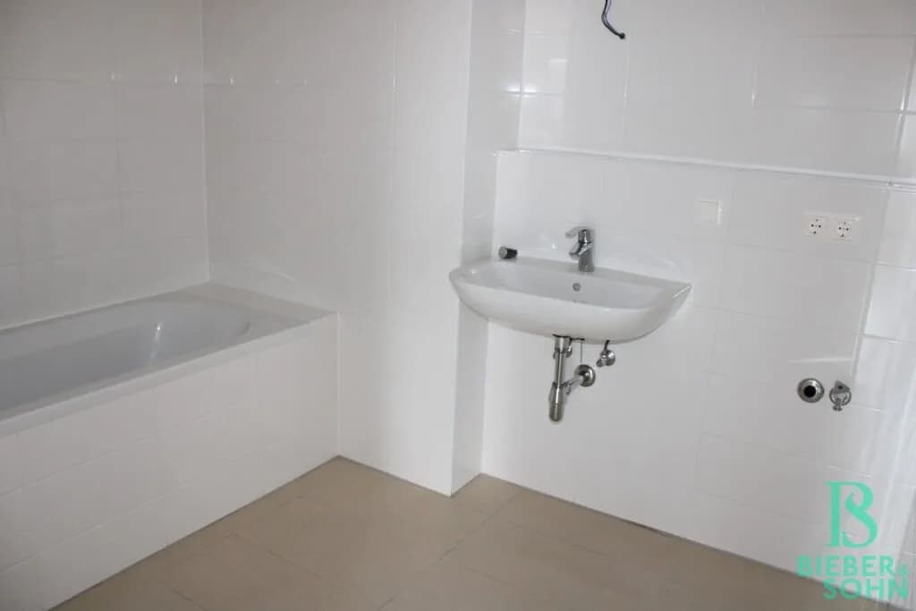 2-Zimmer-Wohnung mieten in Neunkirchen – 58,75 m², € 819 – Bild 9 von 12