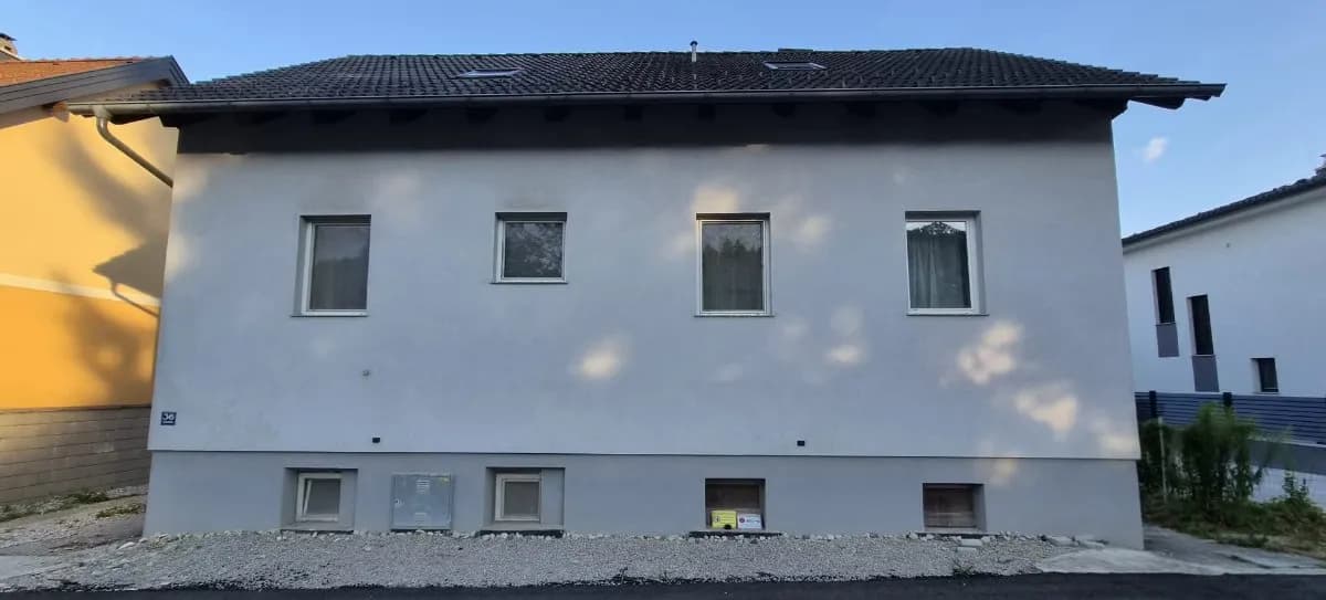 7-Zimmer-Haus kaufen in Neunkirchen – 185 m², € 399.000 – Bild 3 von 44