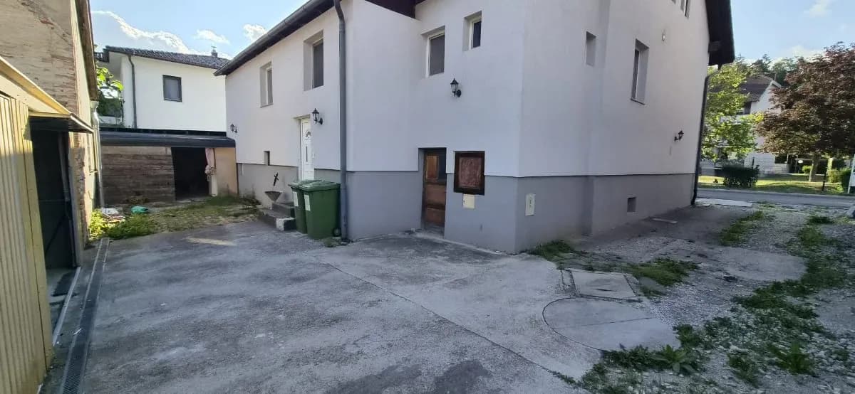 7-Zimmer-Haus kaufen in Neunkirchen – 185 m², € 399.000 – Bild 6 von 44