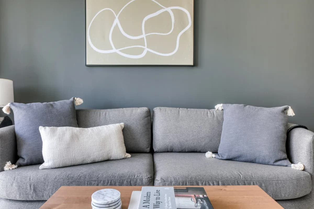 2-Zimmer-Wohnung mieten in Wien – 45 m², € 1.515 – Bild 2 von 13