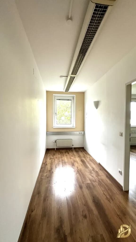 13-Zimmer-Gewerbeimmobilie mieten in Wien – 280 m², € 5.163 – Bild 19 von 28