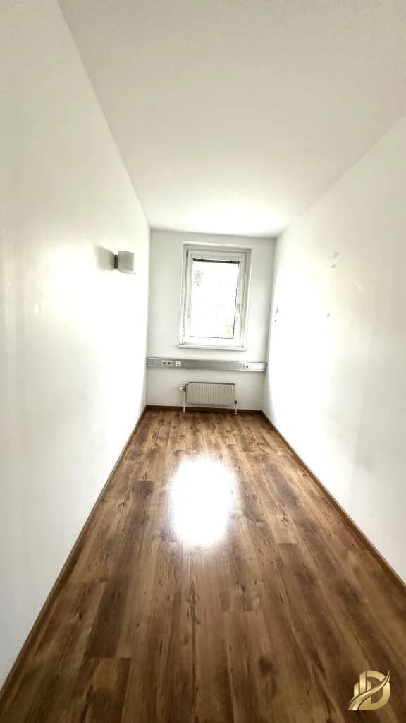 13-Zimmer-Gewerbeimmobilie mieten in Wien – 280 m², € 5.163 – Bild 21 von 28
