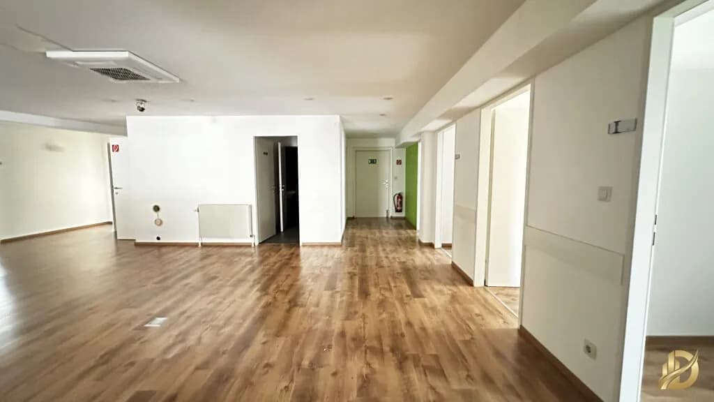 13-Zimmer-Gewerbeimmobilie mieten in Wien – 280 m², € 5.163 – Bild 22 von 28