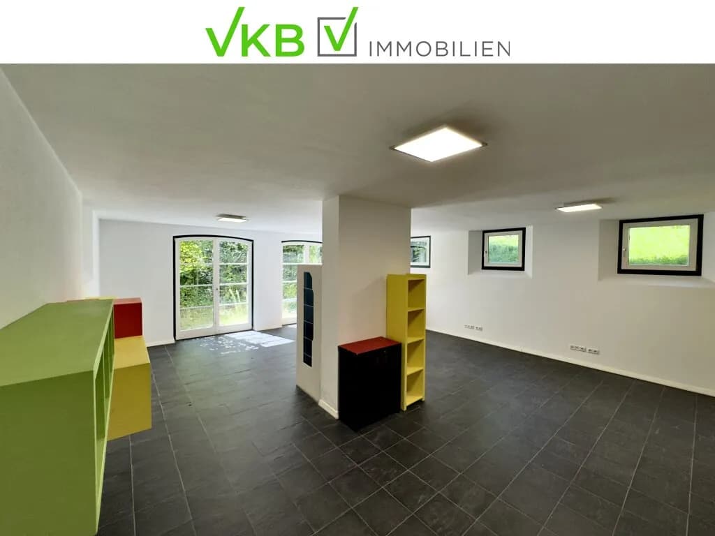 4-Zimmer-Immobilie kaufen in Vöcklabruck – 180 m², € 799.000 – Bild 10 von 32