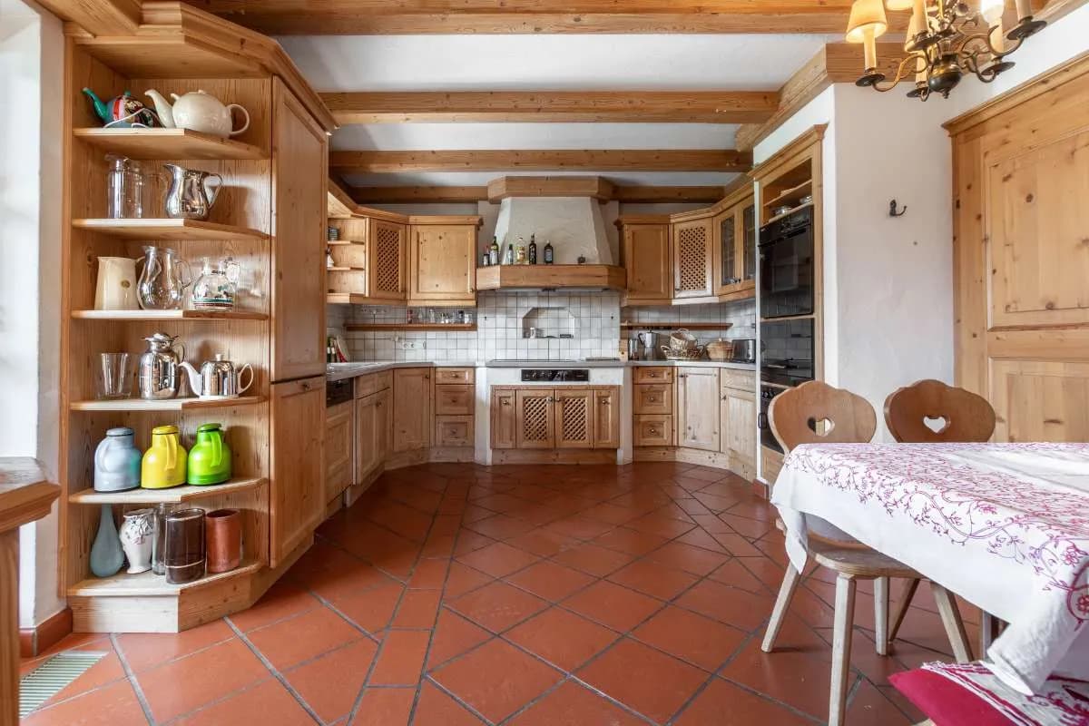 7-Zimmer-Haus mieten in Kitzbühel – 253,78 m² – Bild 3 von 12