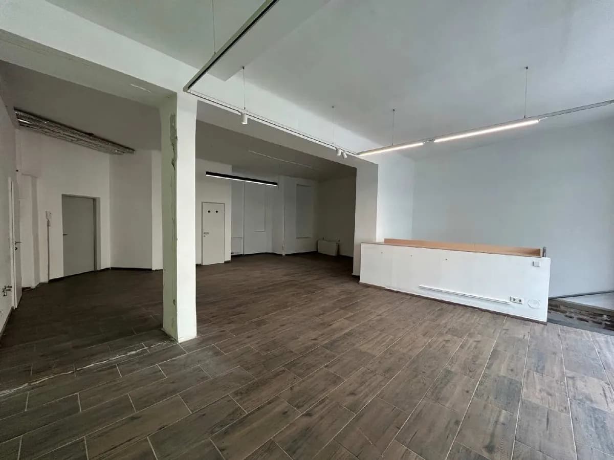 1-Zimmer-Gewerbeimmobilie mieten in Wien – 118 m², € 1.241 – Bild 2 von 12