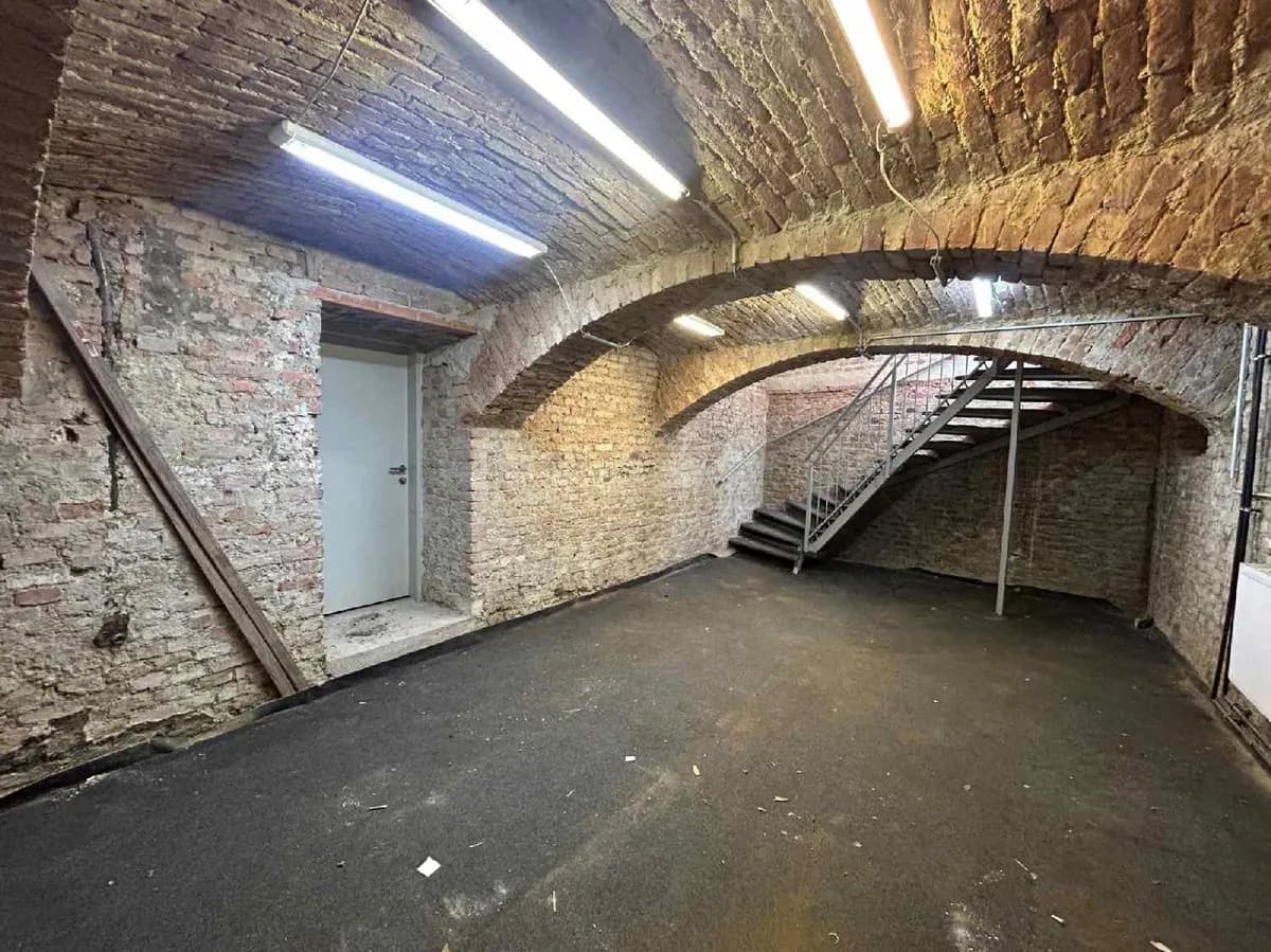 1-Zimmer-Gewerbeimmobilie mieten in Wien – 118 m², € 1.241 – Bild 5 von 12