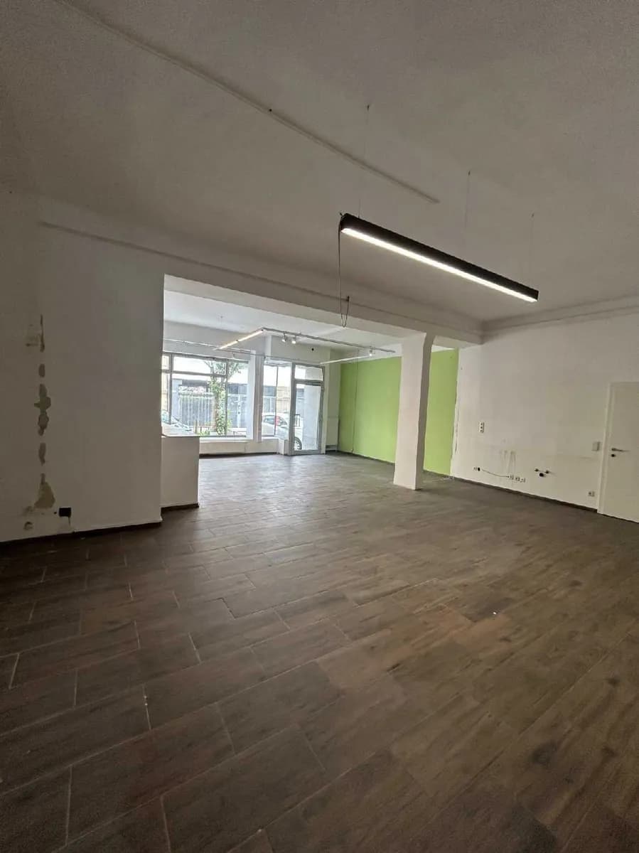 1-Zimmer-Gewerbeimmobilie mieten in Wien – 118 m², € 1.241 – Bild 11 von 12
