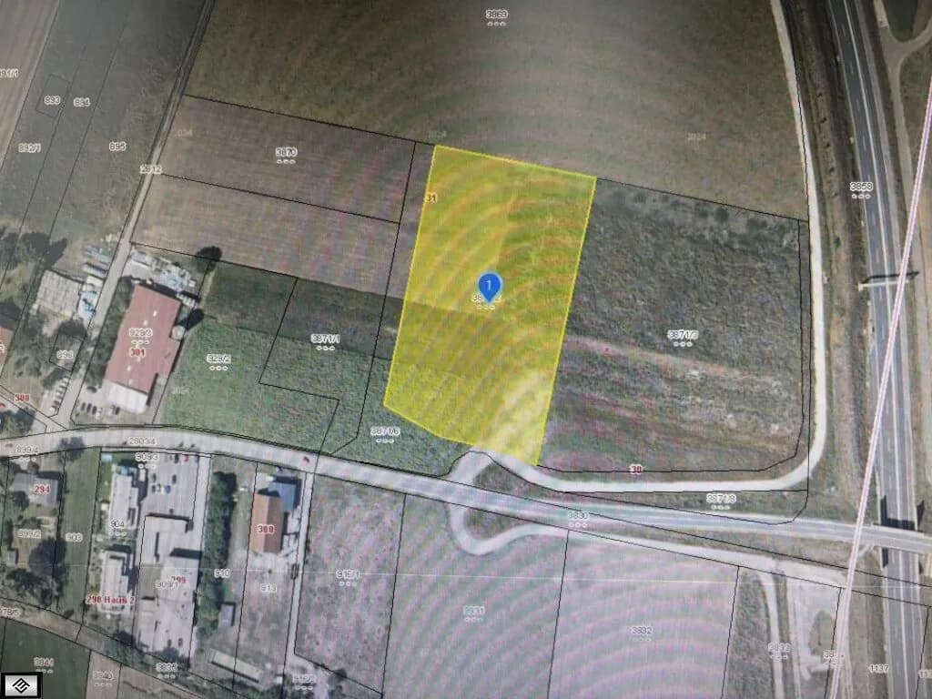 Immobilie kaufen in Hollabrunn – 10 933 m² – Bild 2 von 2