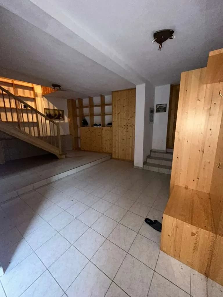 5-Zimmer-Gewerbeimmobilie mieten in Oberwart – 350 m², € 1.800 – Bild 9 von 24